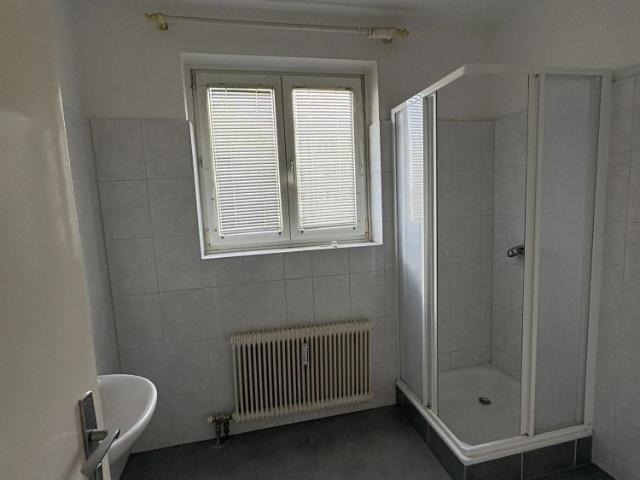 3 Zimmer Wohnung mit Loggia, Top 9