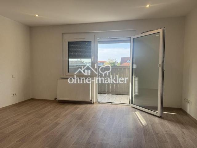 3 Zimmer Wohnung mit neuer Einbauküche, Südbalkon & Stellplatz