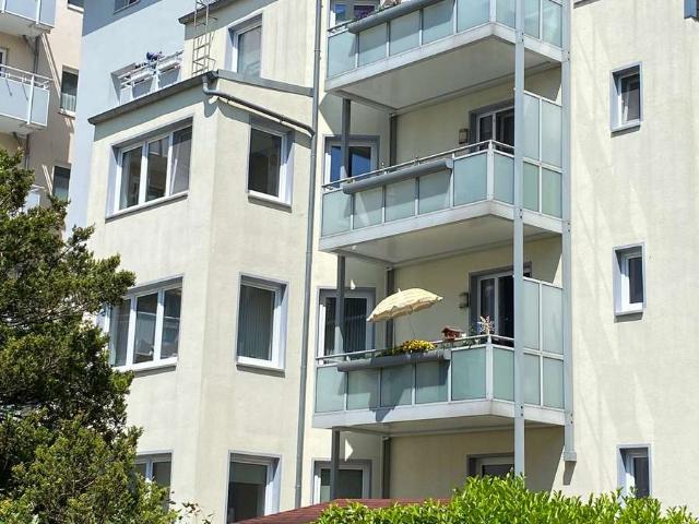 3 Zimmer Wohnung mit offenem Küchen Wohnbereich