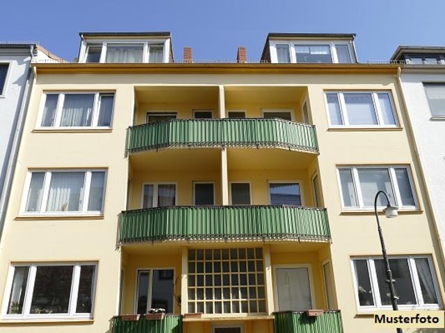 3 Zimmer Wohnung mit Pkw Stellplatz in guter Wohnlage