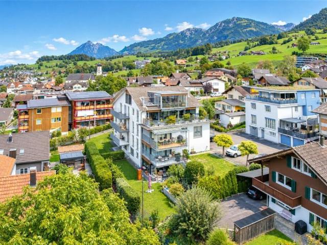 3 Zimmer Wohnung mit privatem Gartensitzplatz  Wohnen mit eigenem Stück Freiraum