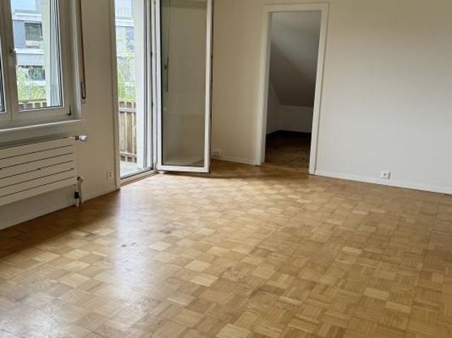 3 Zimmer Wohnung mit separater Mansarde