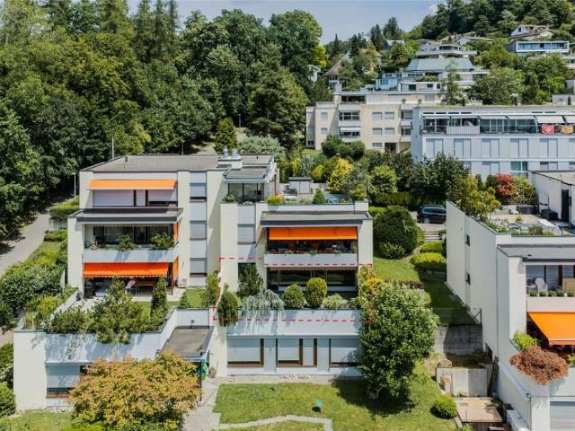 3 ½ ZIMMER WOHNUNG MIT SONNIGER TERRASSE