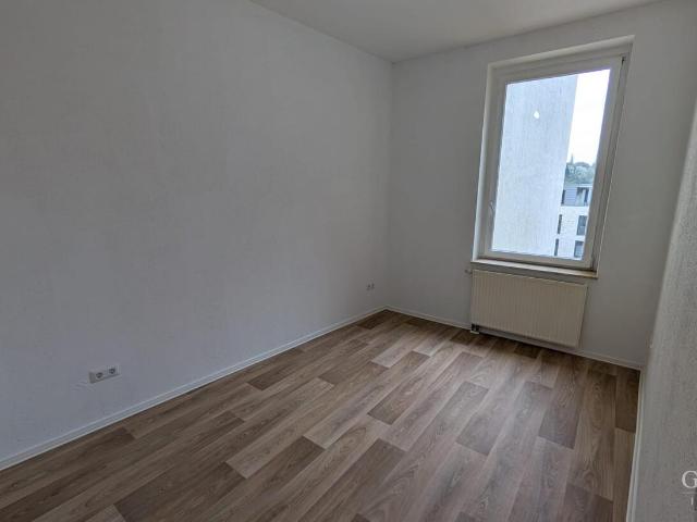 3 Zimmer Wohnung mit Südbalkon in Pforzheim Brötzingen