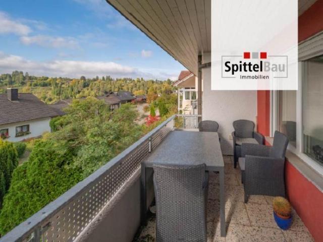 3 Zimmer Wohnung mit Südbalkon und Blick ins Grüne!