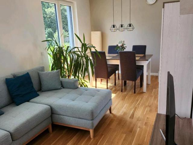 3 Zimmer Wohnung möbliert mit Anmeldung in Lankwitz