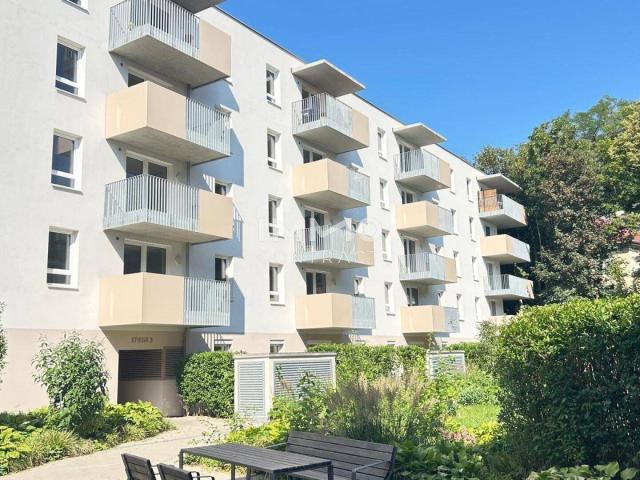 3 Zimmer Wohnung Neubau in ruhiger Lage