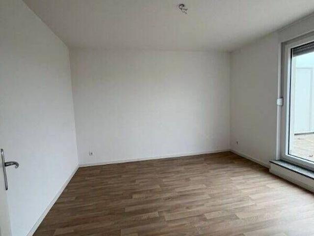 3 Zimmer Wohnung ab sofort mit Terrasse!