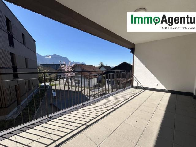 3 Zimmer Wohnung | Balkon | Haselstauden | Karren Blick | Toplage