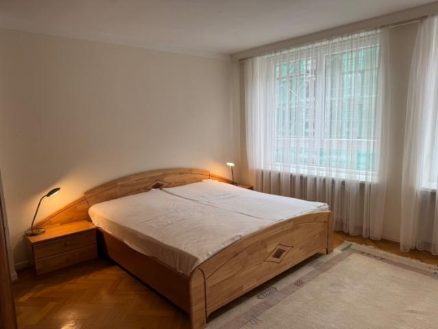 3 Zimmer Wohnung direkt an der Alster zuverlässige Nachmieter gesucht