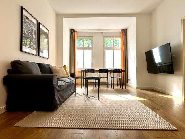3 Zimmer Wohnung für 6 Mitbewohner, mit 2 Bädern, in der Nähe des Parks