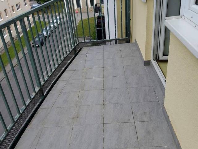 3 Zimmer Wohnung für Familen mit 2 Loggien