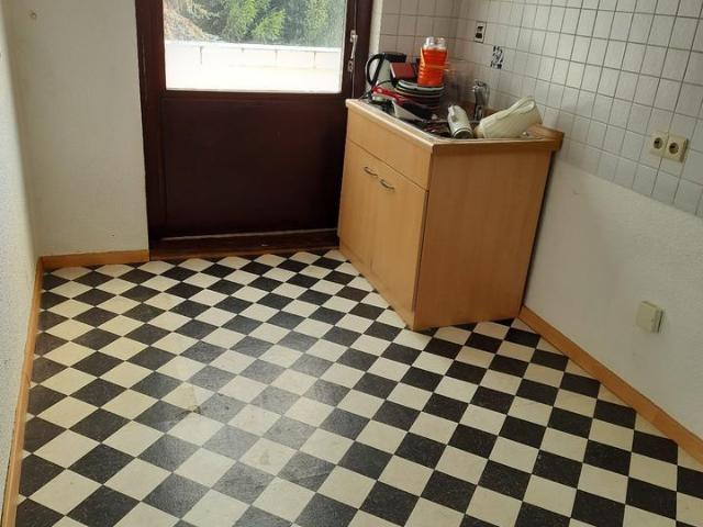 3 Zimmer Wohnung für Mieter mit handwerklichen Geschick