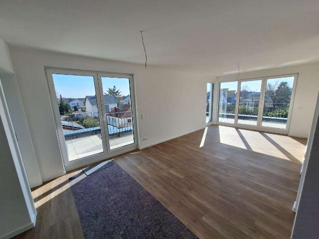 3 Zimmer Wohnung hell, toller Blick, Dachterrasse, Bad mit Lichtkuppel, Aufzug Penthouse
