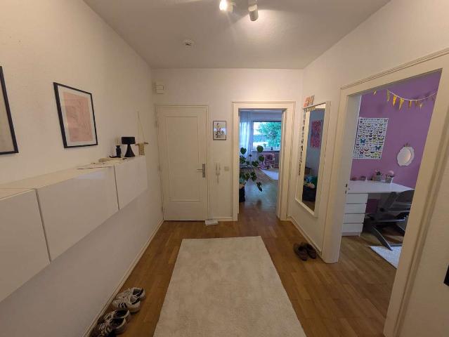 3 Zimmer Wohnung im Erdgeschoss mit Balkon