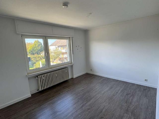 3 Zimmer Wohnung im Zweifamilienhaus zu vermieten