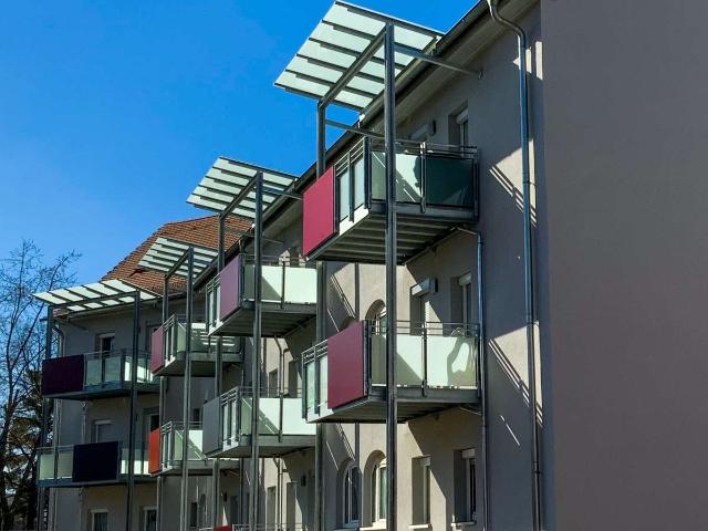 3 Zimmer Wohnung im 1. OG mit Balkon