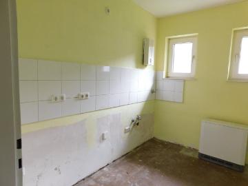 3 Zimmer Wohnung im 1. OG mit Balkon