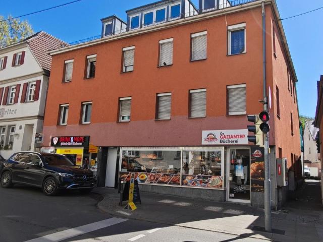 3 Zimmer Wohnung im 2. OG mit ca. 62 m² in Stuttgart Untertürkheim