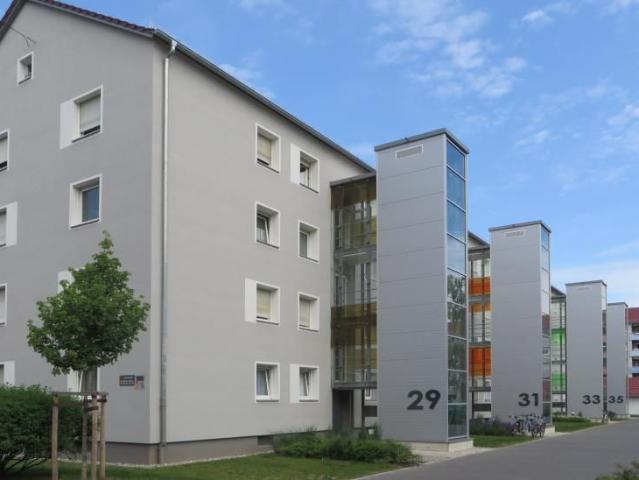 3 Zimmer Wohnung im 3. OG mit Balkon