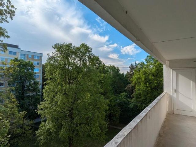 3 Zimmer Wohnung in München, 75 qm renovierungsbedürftig