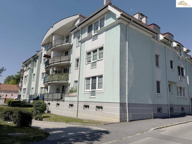 3 Zimmer Wohnung in Neunkirchen | Südwestbalkon, Tiefgarage & zentrale Lage