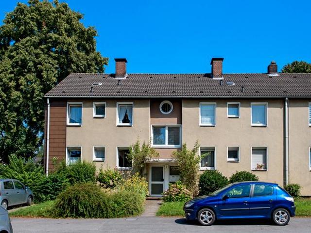 3 Zimmer Wohnung in Duisburg Wehofen mit neuem Laminat und großem Balkon
