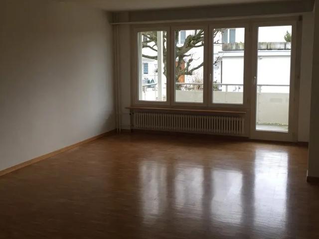 3 Zimmer Wohnung in Feldmeilen mieten