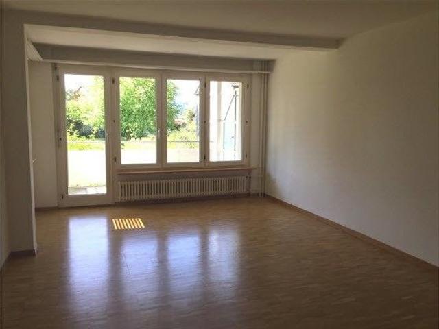 3 Zimmer Wohnung in Feldmeilen mieten