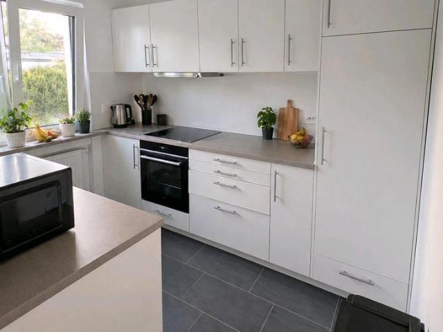 3 Zimmer Wohnung in Ginnheim unmöbliert
