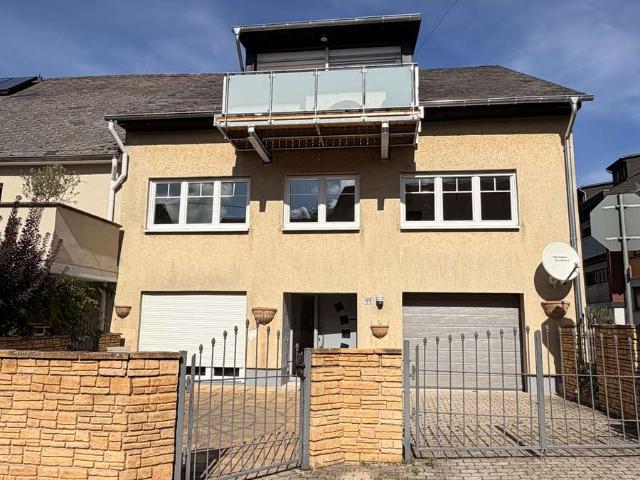 3 Zimmer Wohnung in Heidenburg – 107 m², kernsaniert, mit Garage