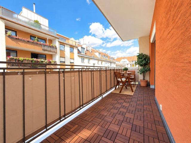 3 Zimmer Wohnung in Hietzing mit 12 m² Westbalkon – nur 3 Gehminuten zur U4 Ober St. Veit