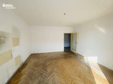 3 Zimmer Wohnung in Josefiau
