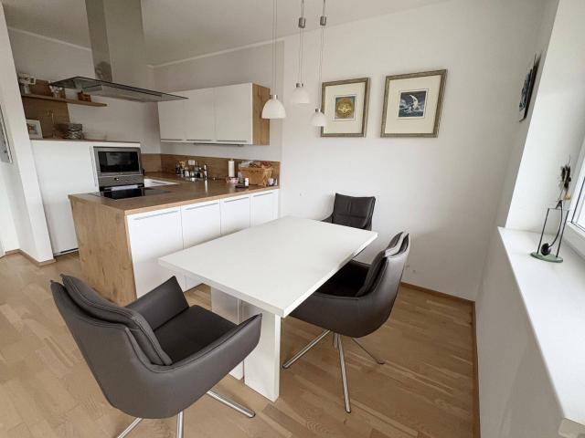 3 Zimmer Wohnung in ruhiger Aussichtslage mit großer Terrasse 34/2
