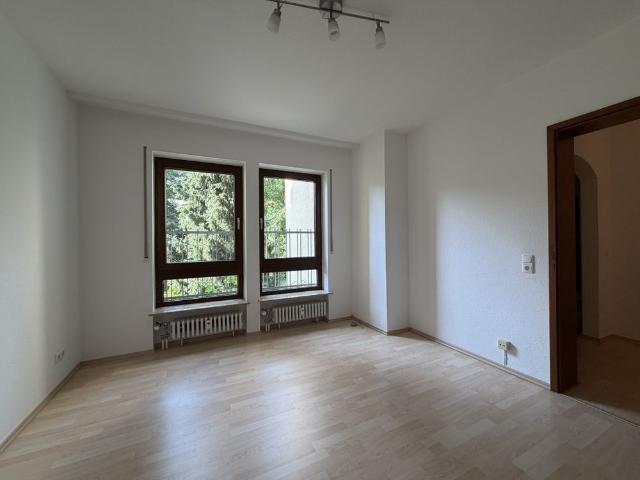 3 Zimmer Wohnung in ruhiger Lage in ER Büchenbach