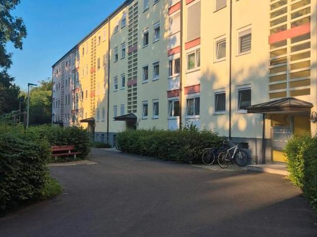 3 Zimmer Wohnung in Sandhausen: Raum für Ihren Alltag