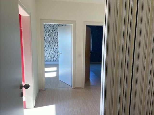 3 Zimmer Wohnung in schöner Lage zu vermieten