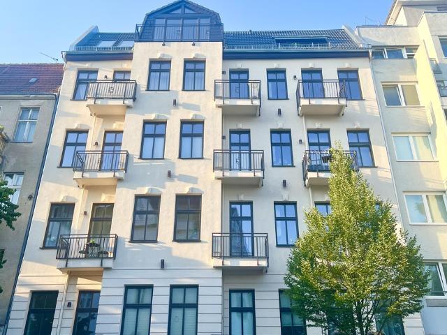 3 Zimmer Wohnung in traumhaftem Altbau | 2 Balkone | Weitblick | EBK | Aufzug | Keller | kernsaniert