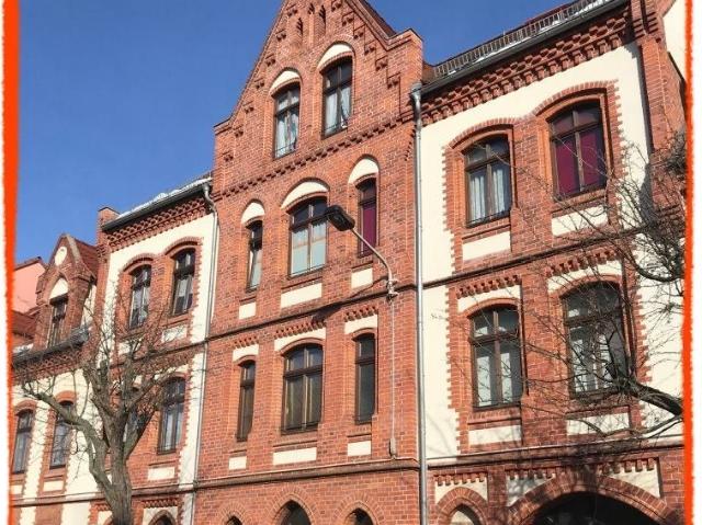 3 Zimmer Wohnung in Zwickau, HÜBSCHE DACHWOHNUNG über 2 Etagen, zu vermieten!