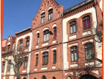 3 Zimmer Wohnung in Zwickau, HÜBSCHE DACHWOHNUNG über 2 Etagen, zu vermieten!