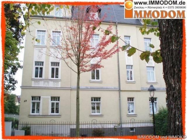 3 Zimmer Wohnung in Zwickau mit EINBAUKÜCHE, BALKON und PERSONENAUFZUG zu vermieten!