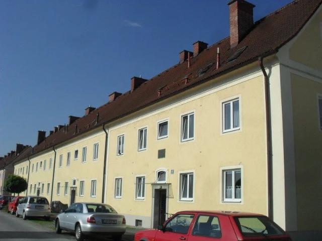 3 Zimmer Wohnung, Top 4