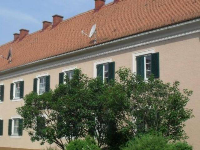 3 Zimmer Wohnung, Top 2