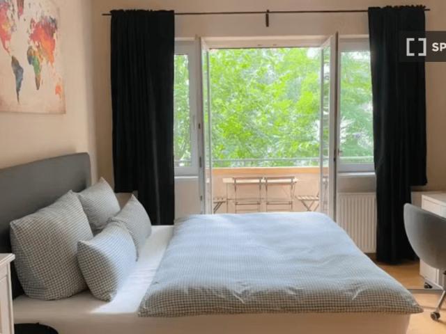 3 Zimmer Wohnung zur Miete in Frankfurt am Main