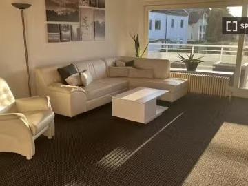 3 Zimmer Wohnung zur Miete in Ismaning, München
