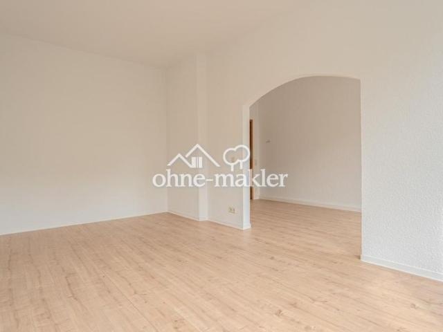 3 Zimmer Wohnung zentrale Lage von Hof ab sofort verfügbar Einbauküche Gartenmitbenutzung