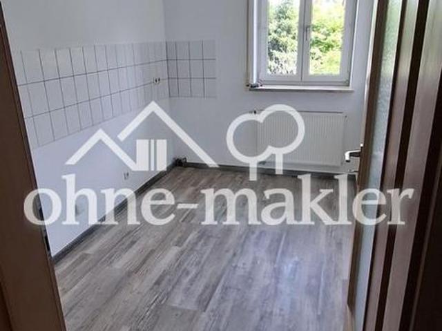 3 Zimmer Wohnung 73 qm mit Balkon