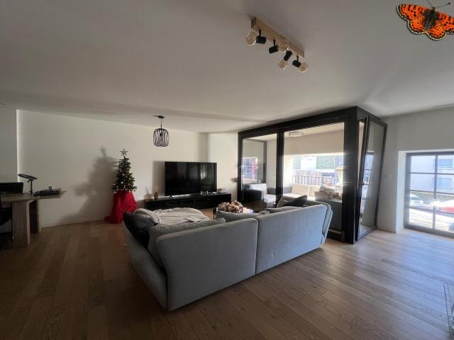 3 ½ ZIMMER – Zentrum von Bulle mit Balkon!