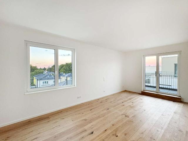 3 Zimmer zum Wohlfühlen: Offener Wohnbereich und große Terrasse