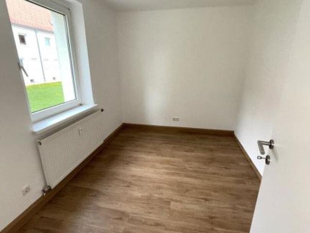 3 Zimmer zum Verlieben! Helle Wohlfühlwohnung im Erdgeschoss mit Grünblick, durchdachtem Grundriss und bester Infrastruktur – provisionsfrei & unbefristet!